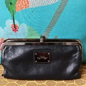 Kenneth Cole Black Leather Magnetic Close Clutch Store Clothing